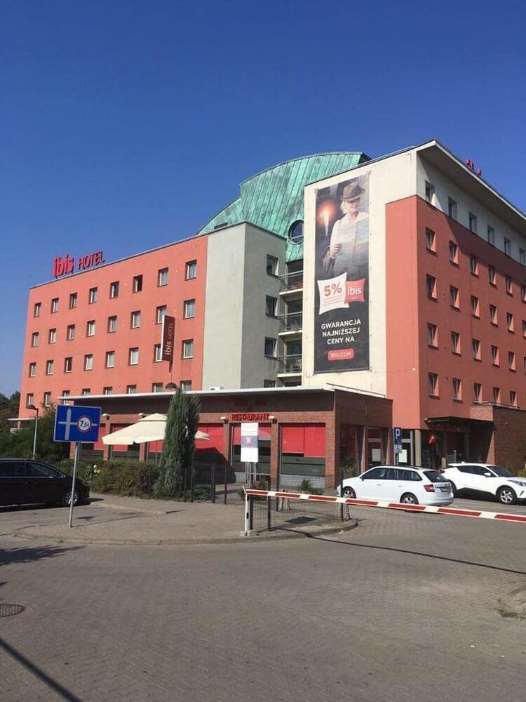 Ibis Katowice - Zabrze Hotel Eksteriør billede