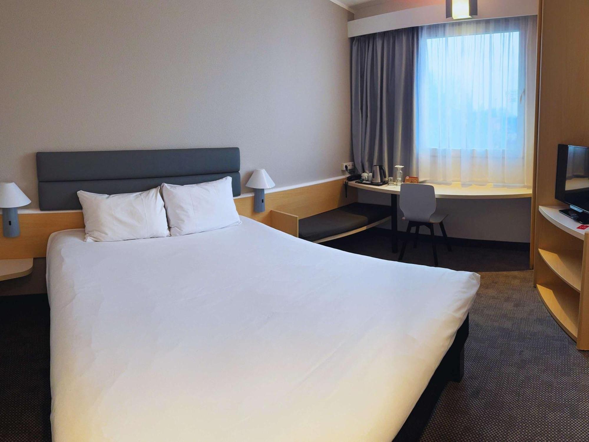 Ibis Katowice - Zabrze Hotel Eksteriør billede